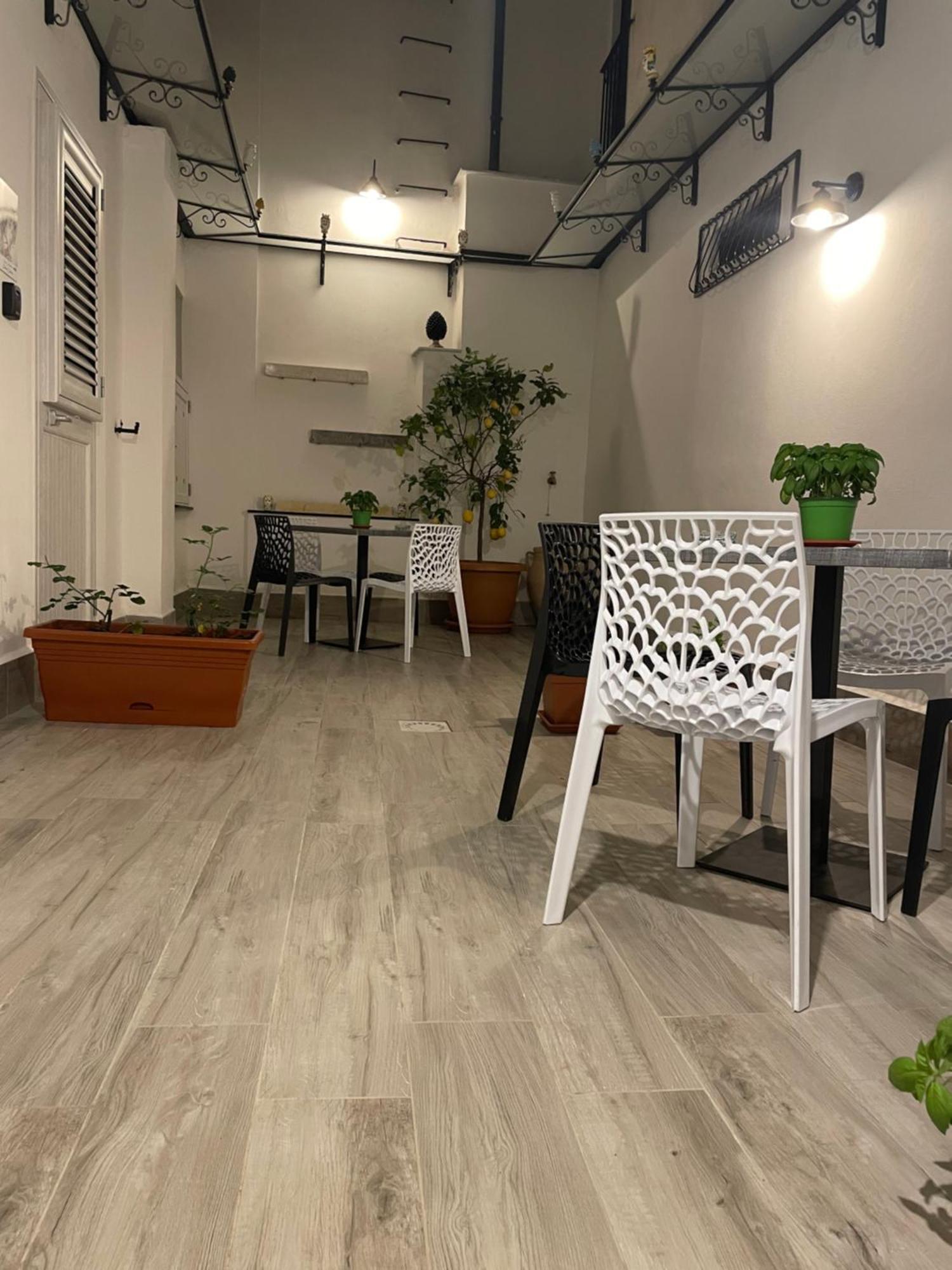 Casa Vacanze Donna Mariacarme' Palermo Exterior foto